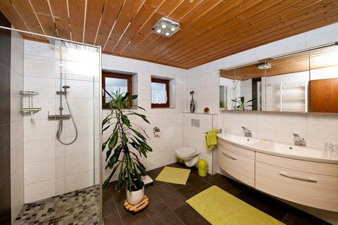 Gasthof Haus Moosbrugger 4*